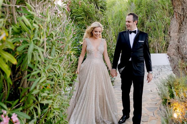 A summer coastal wedding in Athens with a timeless white palette | Elena & Andreas