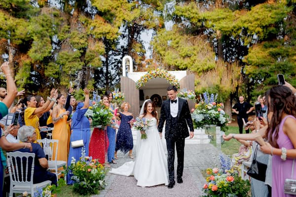 Vibrant Shades Floral Details Romantic Fall Wedding