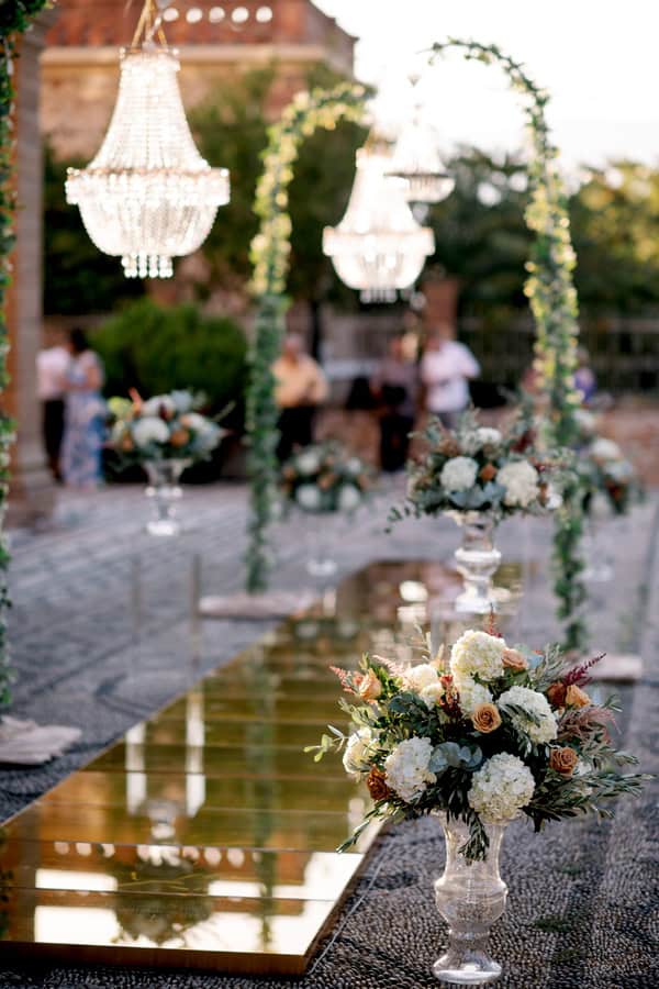 Chios Elegant Chic Wedding