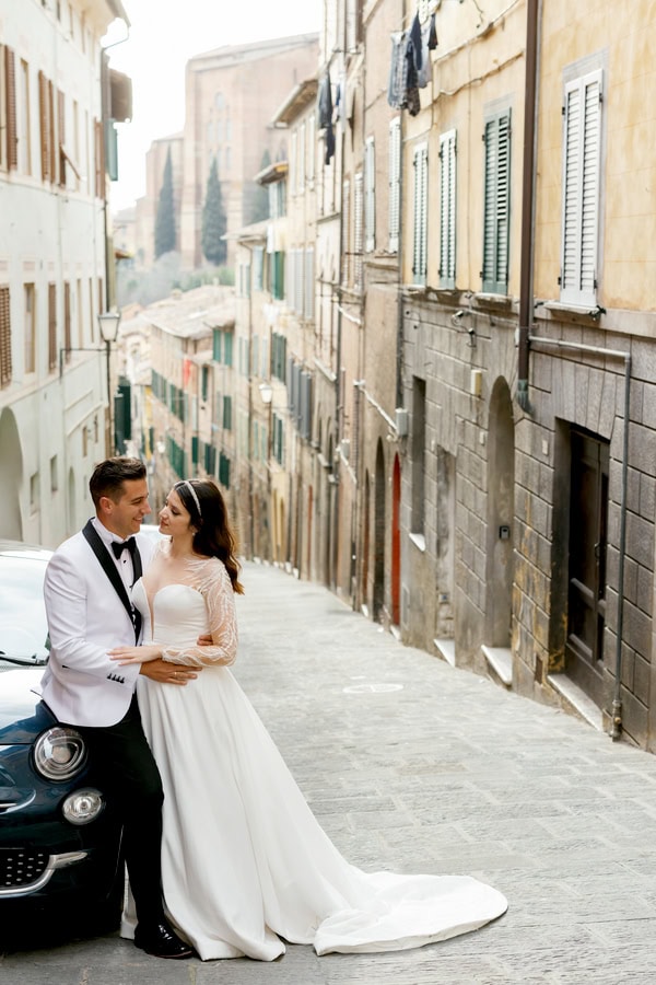 Christmas Wedding Burgundy Flowers
