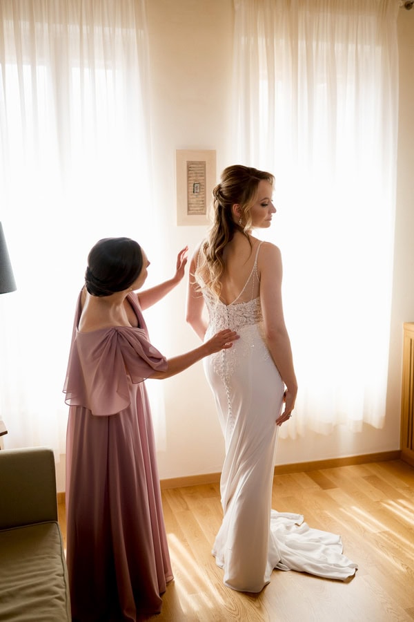 Heartfelt Summer Wedding Crete Surrounded Blue Florals