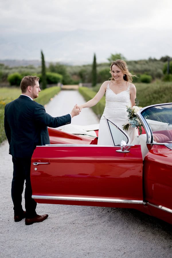 Heartfelt Summer Wedding Crete Surrounded Blue Florals