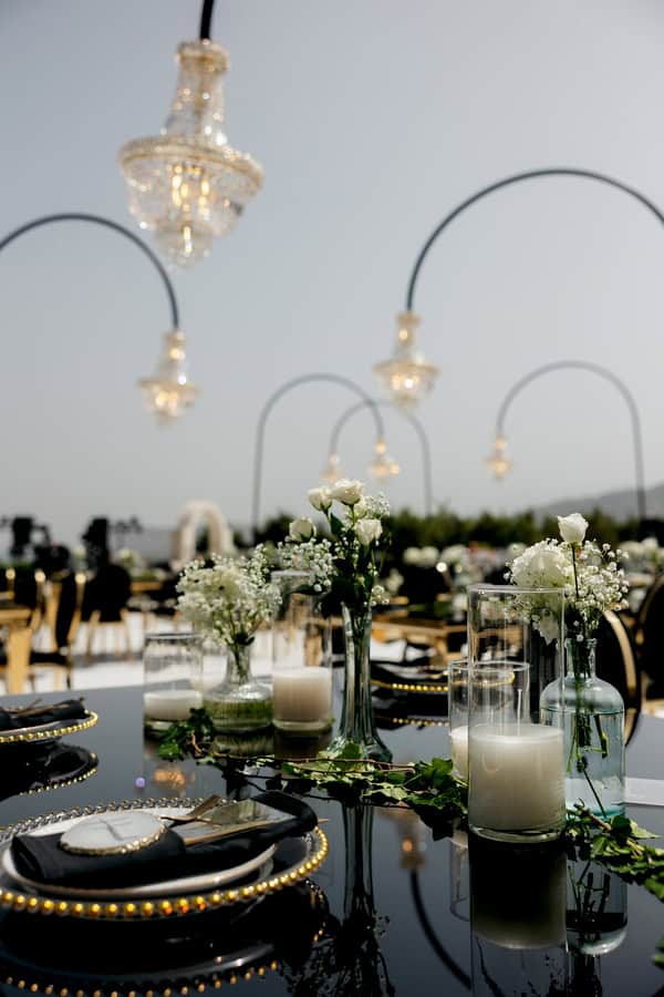 Modern Luxe Wedding Crete Gold Black Details