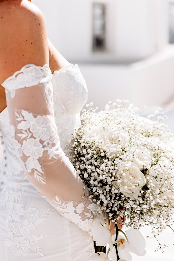 Modern Santorini Ceremony On The Cliffs