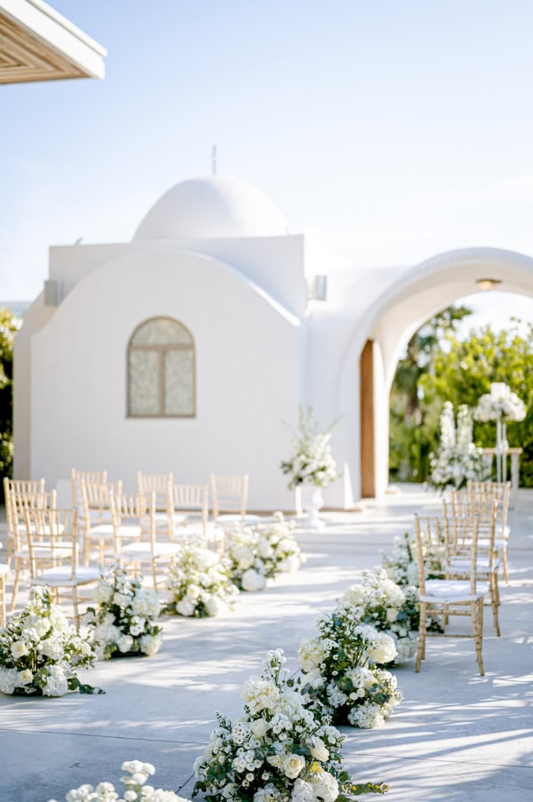 Spring Wedding White Flowers Amaltheia The Place