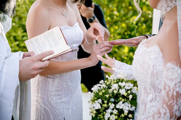 Spring Wedding White Flowers Amaltheia The Place