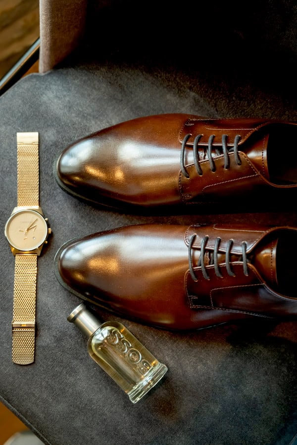 Summer Chic Wedding In Syros With Stylish Details