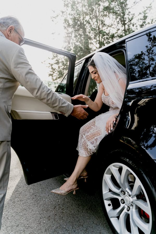 Summer Wedding Nicosia White Blooms
