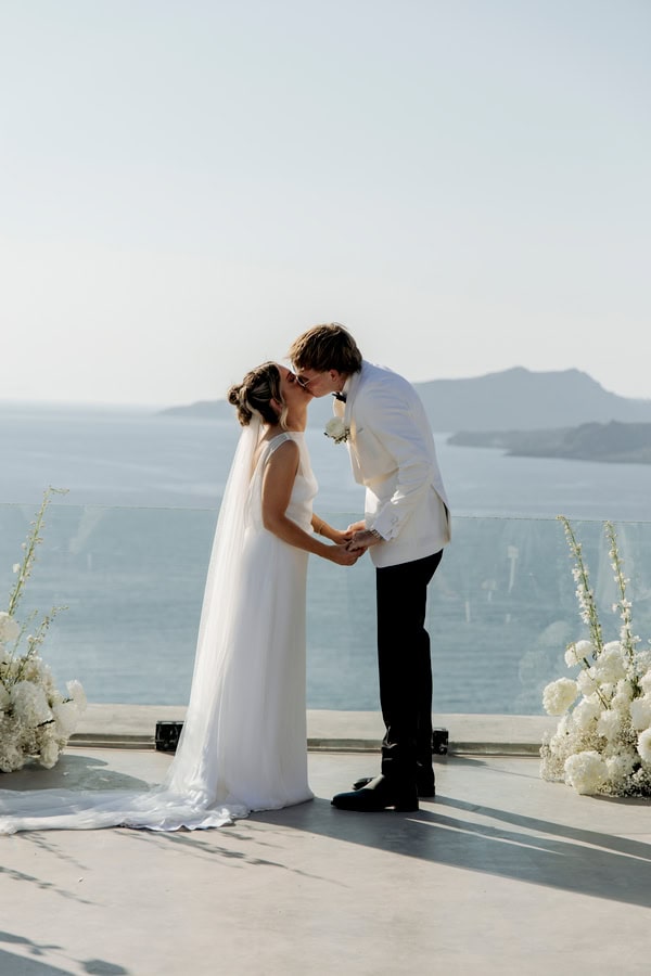 Chic Wedding Santorini Caldera