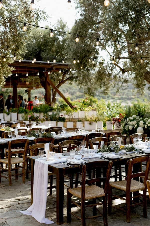Crete Wedding White Blooms Heartwarming Ambience