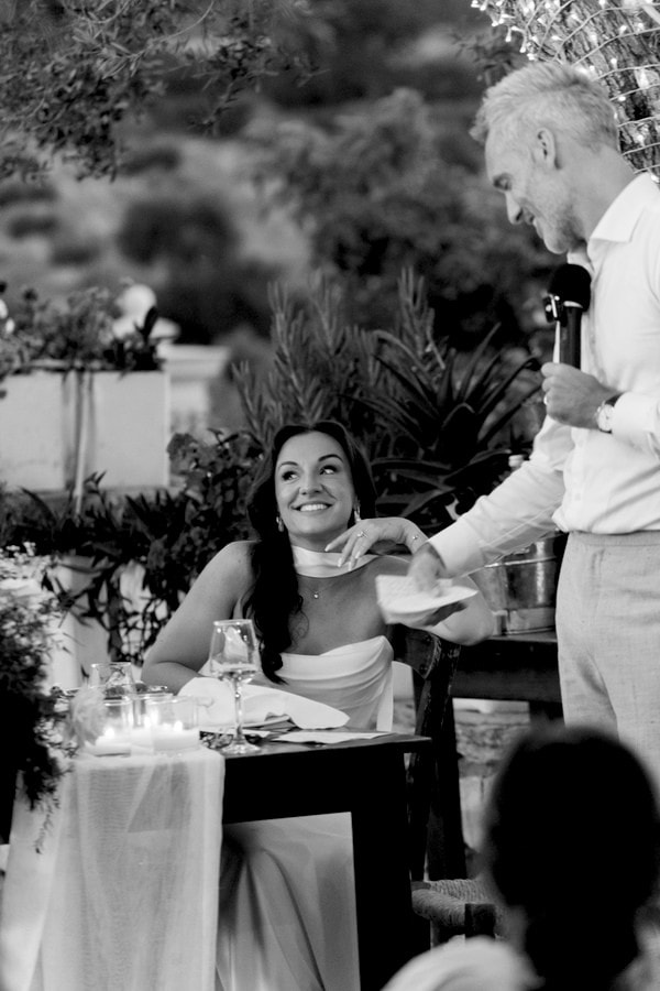 Crete Wedding White Blooms Heartwarming Ambience