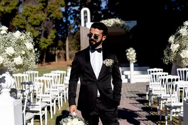 Elegant Wedding Deda Estate White Roses Chic Details