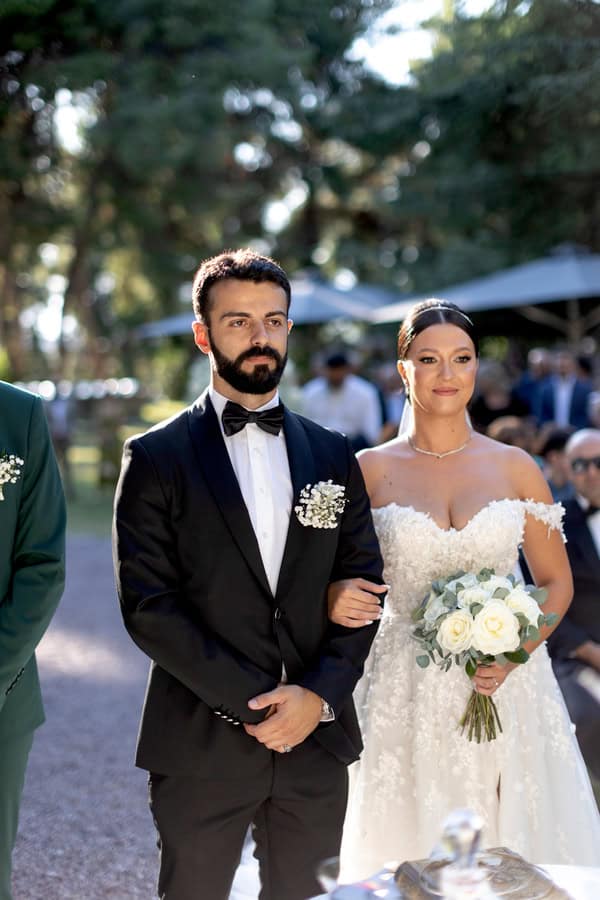 Elegant Wedding Deda Estate White Roses Chic Details