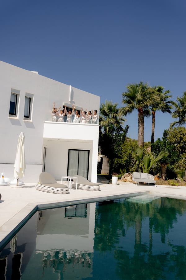 Fairytale Wedding Overlooking The Sea In Crete