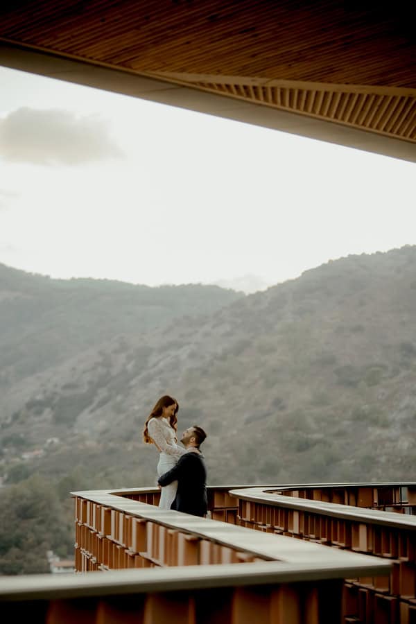 Fall Wedding Romantic Flowers