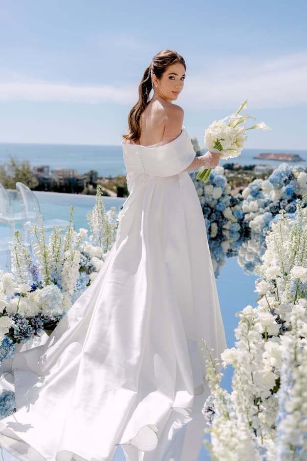 Modern Edgy Styled Shoot Cyprus With Luscious Florals