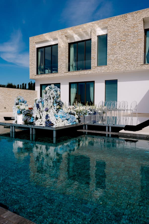 Modern Edgy Styled Shoot Cyprus With Luscious Florals