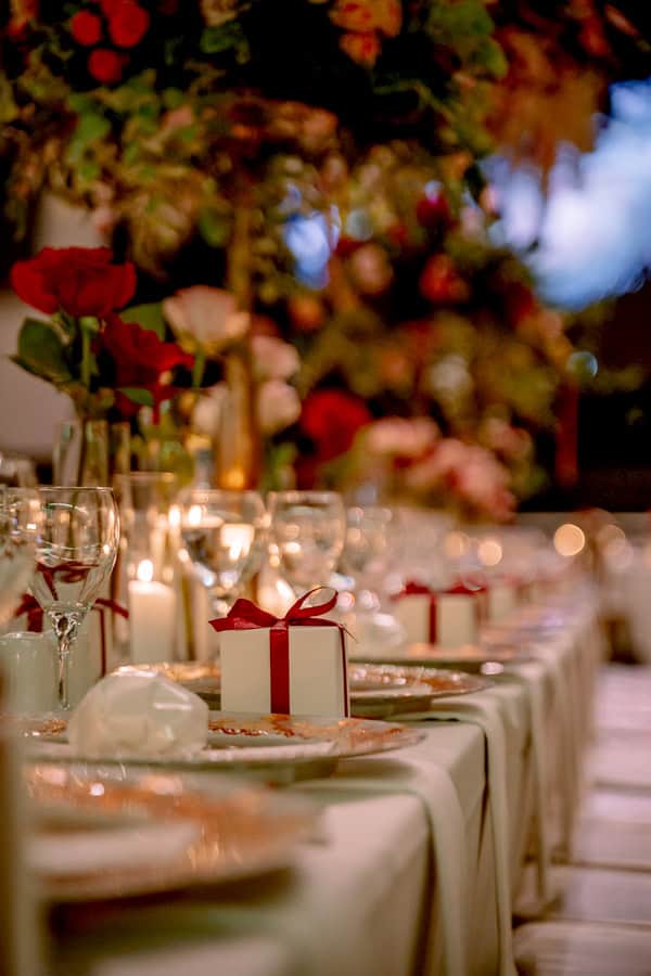 Romantic Spring Wedding Nicosia Red Tones Gorgeous Florals