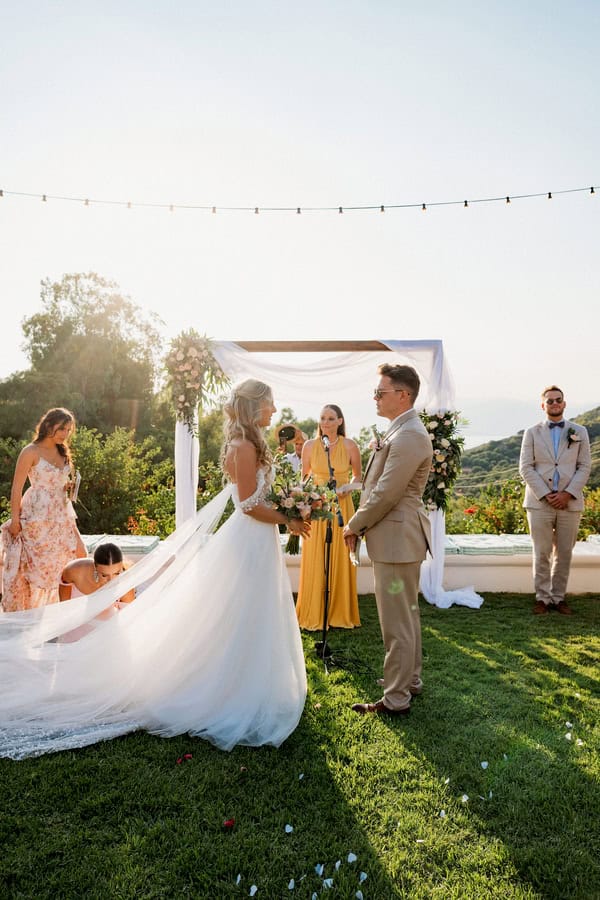 Romantic Summer Wedding Garden Style Decoration