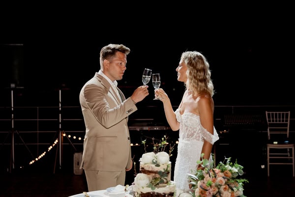 Romantic Summer Wedding Garden Style Decoration