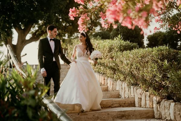 A romantic summer wedding in Nicosia with heartfelt details | Nikolina & Giorgos