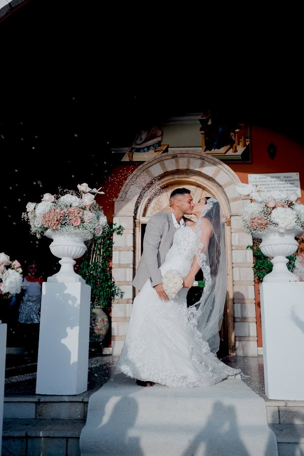 Romantic Summer Wedding White Dusty Pink Details