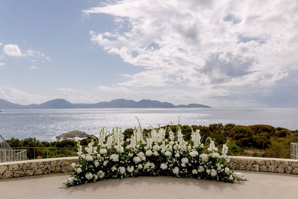 Rustic Wedding Kefalonia White Green Details