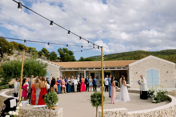 Rustic Wedding Kefalonia White Green Details