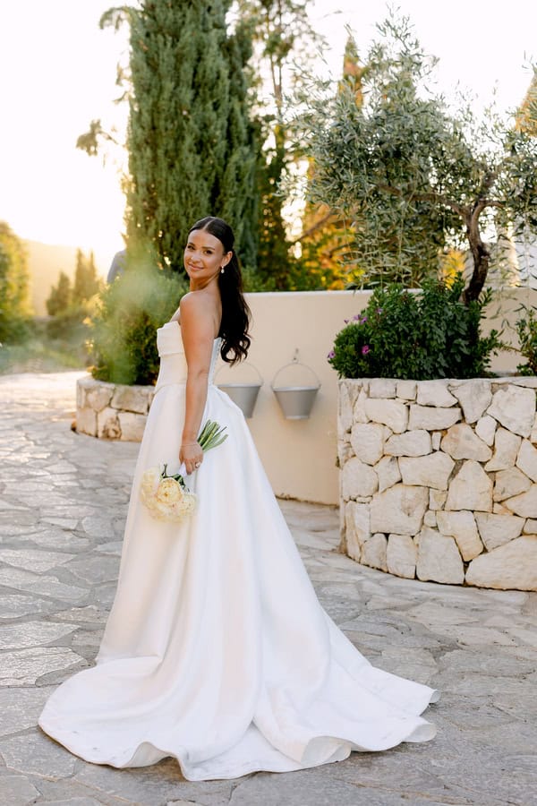 Summer Romantic Wedding Kefalonia White Florals