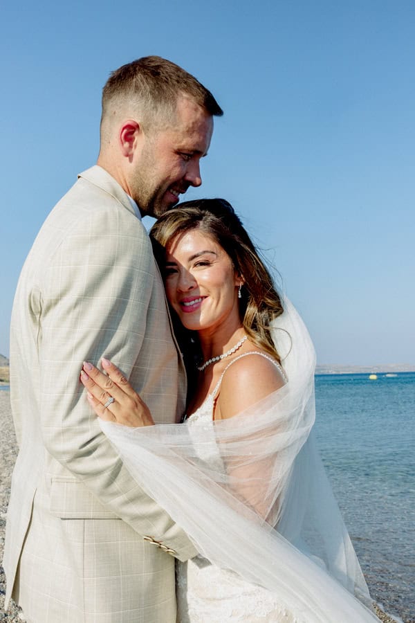 Summer Wedding Lythos White Blooms