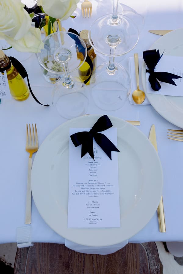 Summer Wedding Lythos White Blooms