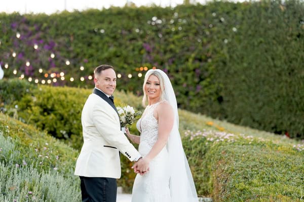 Romantic destination wedding in Athens with timeless white florals | Maria & Derek