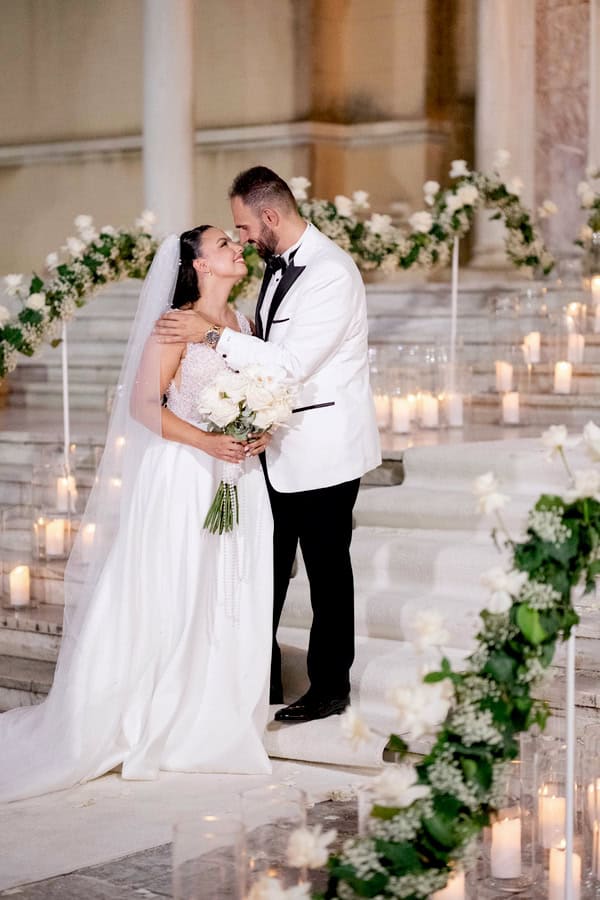 Romantic Summer Wedding Patra White Gold Details