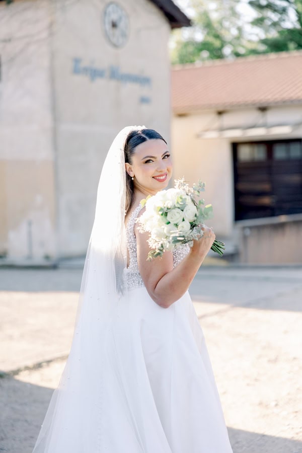 Romantic Summer Wedding Patra White Gold Details