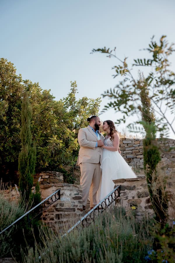 Summer Wedding Naxos White Blooms
