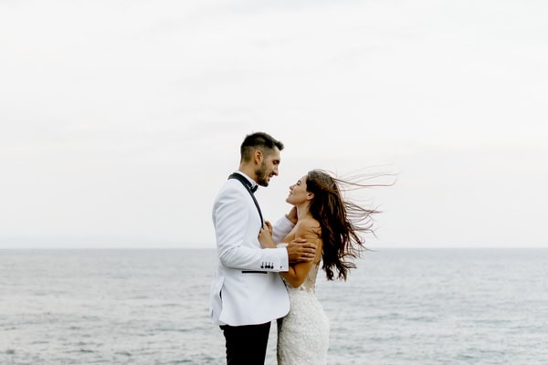 Summer Wedding White Blooms Floral Decor
