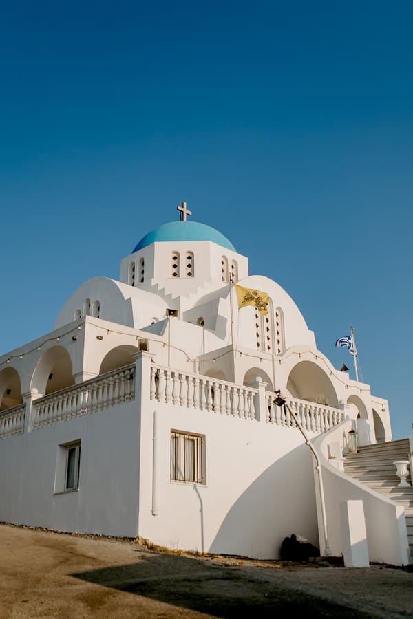 Summer Wedding White Blooms Floral Decor