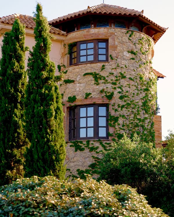 Why Choose Ktima Hatzi For Your Wedding Day