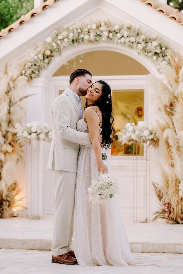 Boho Summer Wedding Efilena Venue Athens