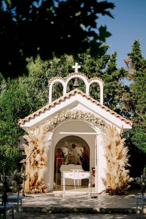 Boho Summer Wedding Efilena Venue Athens