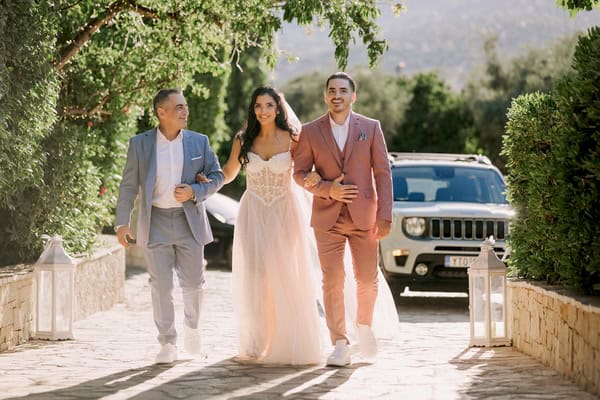 Boho Summer Wedding Efilena Venue Athens