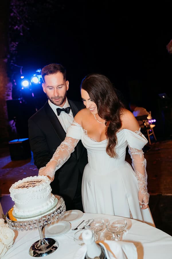 Chic White Flower Wedding Naoussa