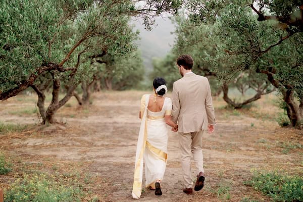 Colorful Cultural Wedding Crete Indian Details