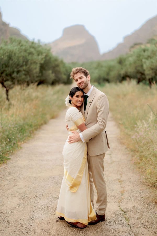 Colorful Cultural Wedding Crete Indian Details