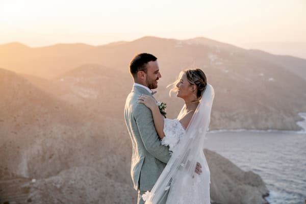 Romantic Summer Wedding Weekend Folegandros