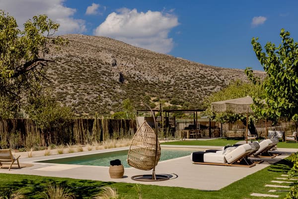 Why The Attican Villa Estate Is Perfect For A Wedding