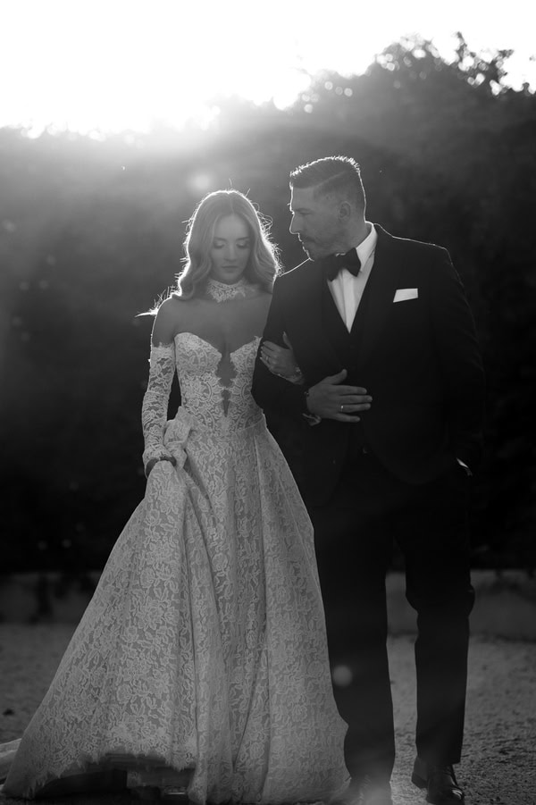 Chic Wedding Chania White Flowers