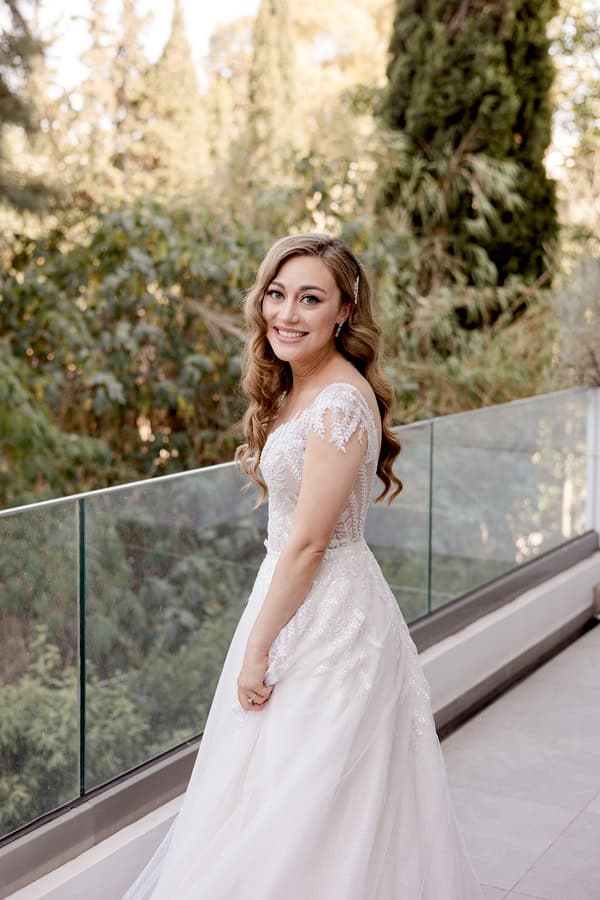 Chic Wedding Pastel Flowers Golden Details Estate Cleopatra