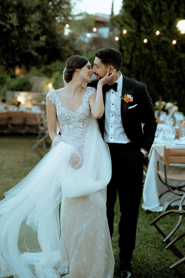 Dreamy Wedding Laas Estate Pastel Flowers