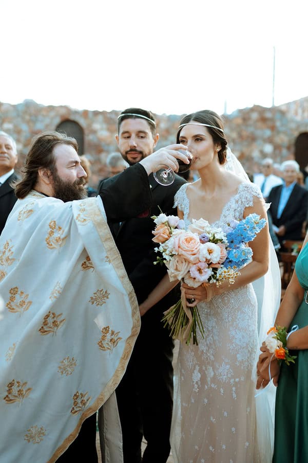 Dreamy Wedding Laas Estate Pastel Flowers